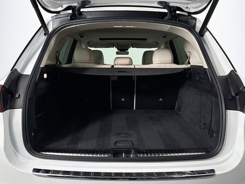 Certified 2022 Mercedes-Benz GLE 350 w/ AMG Line Exterior image 23