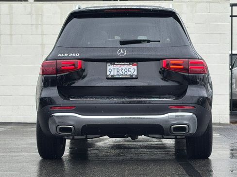 Certified 2025 Mercedes-Benz GLB 250 GLB 250 image 5