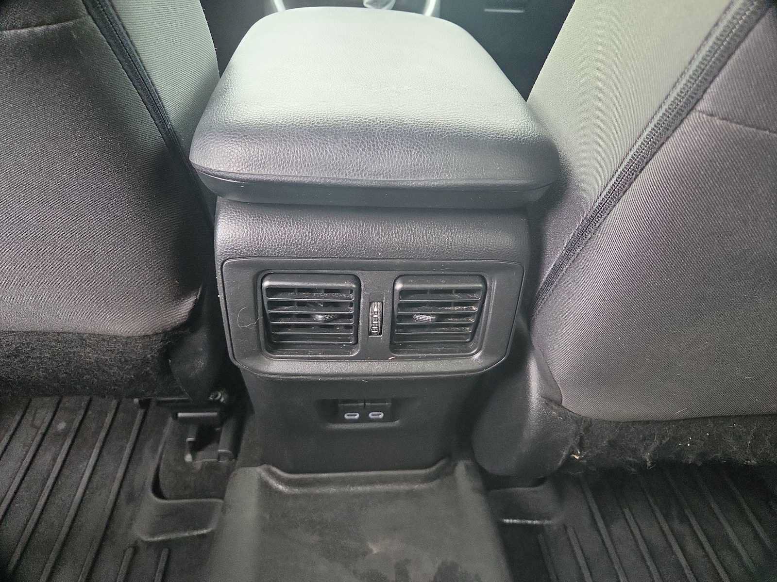 Used 2023 Toyota RAV4 XLE w/ Convenience Package AWD/4WD image 16
