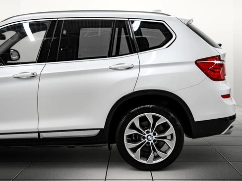 Used 2017 BMW X3 xDrive28i AWD/4WD image 14