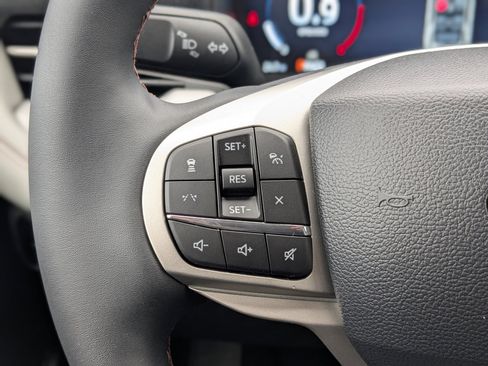 New 2026 Ford Explorer Active w/ Active Comfort Package image 31