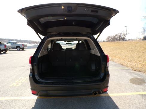 Used 2024 Subaru Forester Limited AWD/4WD image 8