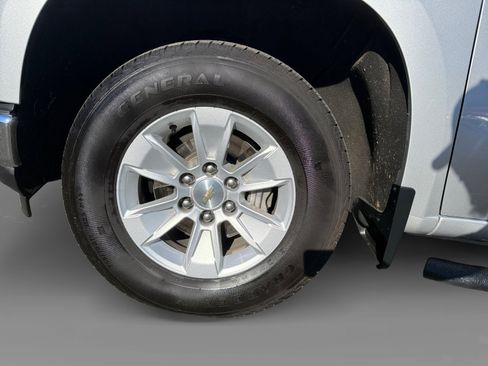 Used 2021 Chevrolet Silverado 1500 LT w/ Convenience Package II RWD image 9