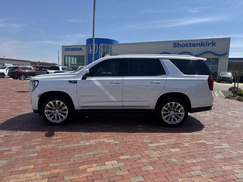 Used 2024 GMC Yukon Denali w/ Denali Reserve Package AWD/4WD image 33