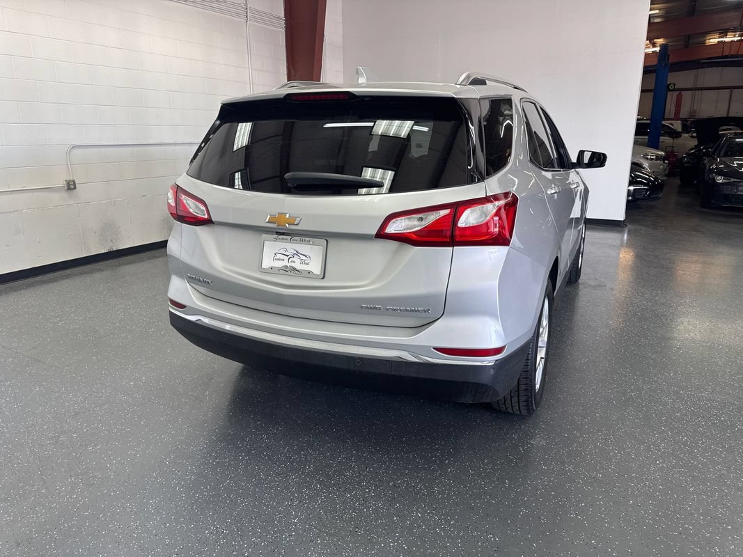 Used 2021 Chevrolet Equinox Premier AWD/4WD image 4