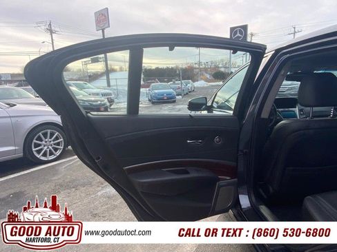 Used 2017 Acura RLX Sport Hybrid w/ Advance Pkg image 15