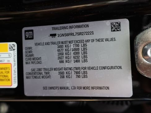 New 2025 Chevrolet Suburban Premier image 58