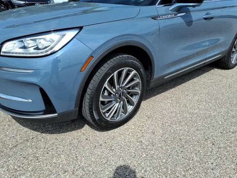Used 2023 Lincoln Corsair Reserve w/ Equipment Group 201A AWD/4WD image 4