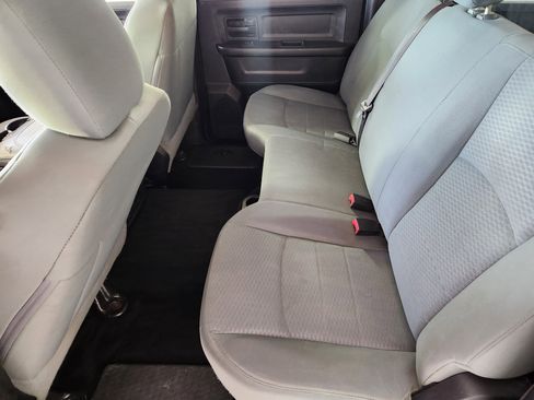 Used 2017 RAM 2500 Tradesman w/ Chrome Appearance Group image 14