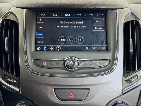 Used 2019 Chevrolet Cruze LT image 14