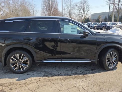 New 2026 INFINITI QX60 Luxe w/ Family Package image 30