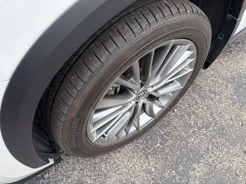 Used 2024 Lexus NX 350 AWD image 9