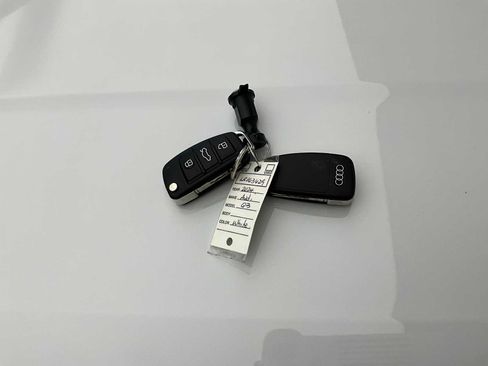 Used 2024 Audi Q3 2.0T Premium w/ Convenience Package AWD/4WD image 34