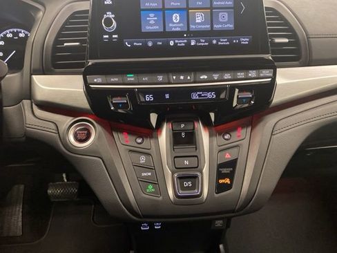 Used 2025 Honda Odyssey Sport-L image 13