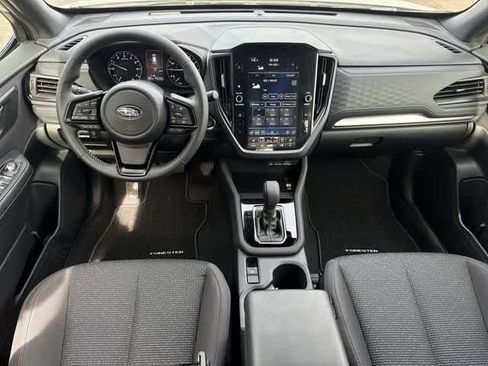 Certified 2025 Subaru Forester Premium AWD/4WD image 13