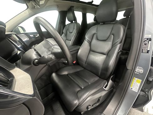 Used 2018 Volvo XC60 T8 Inscription w/ Advanced Package AWD/4WD image 13