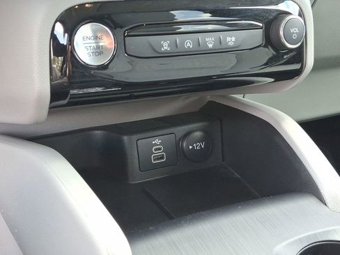 Used 2025 Ford Escape Active w/ Tech Pack #1 image 18