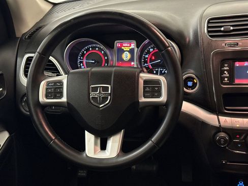 Used 2018 Dodge Journey SE w/ Popular Equipment Group image 13