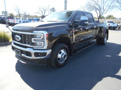 Used 2025 Ford F350 Lariat w/ Lariat Ultimate Package