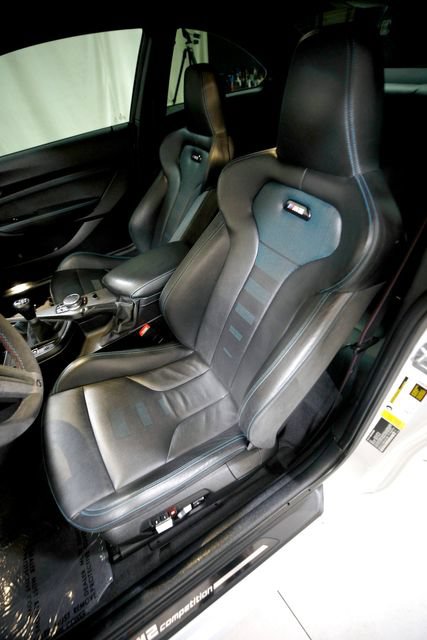 Used 2019 BMW M2 Competition w/ Executive Package RWD image 8