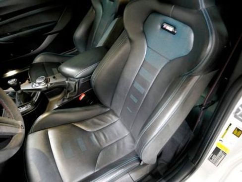 Used 2019 BMW M2 Competition w/ Executive Package RWD image 8
