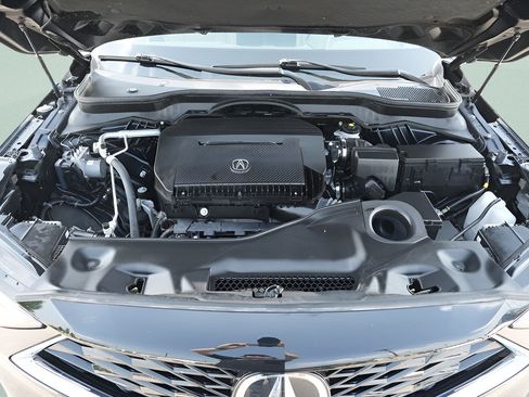 Used 2025 Acura MDX SH-AWD w/ Technology Package image 27