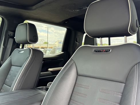 Used 2025 GMC Sierra 1500 AT4X image 21