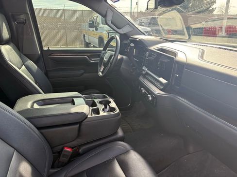 Used 2023 GMC Sierra 1500 SLT image 9