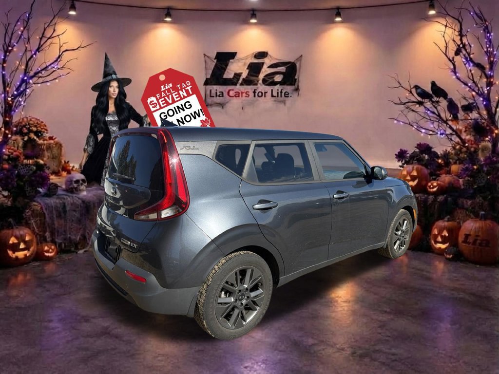 Used 2020 Kia Soul EX FWD image 6