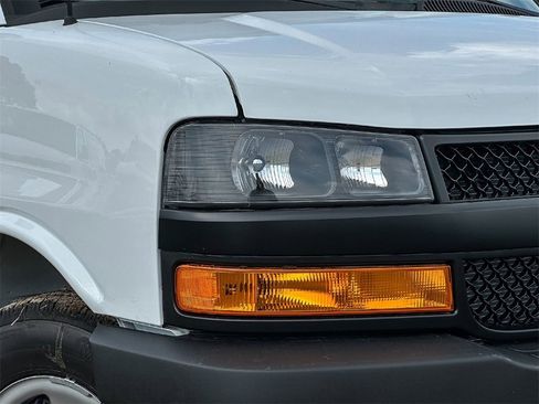 New 2025 Chevrolet Express 2500 w/ Driver Convenience Package image 4