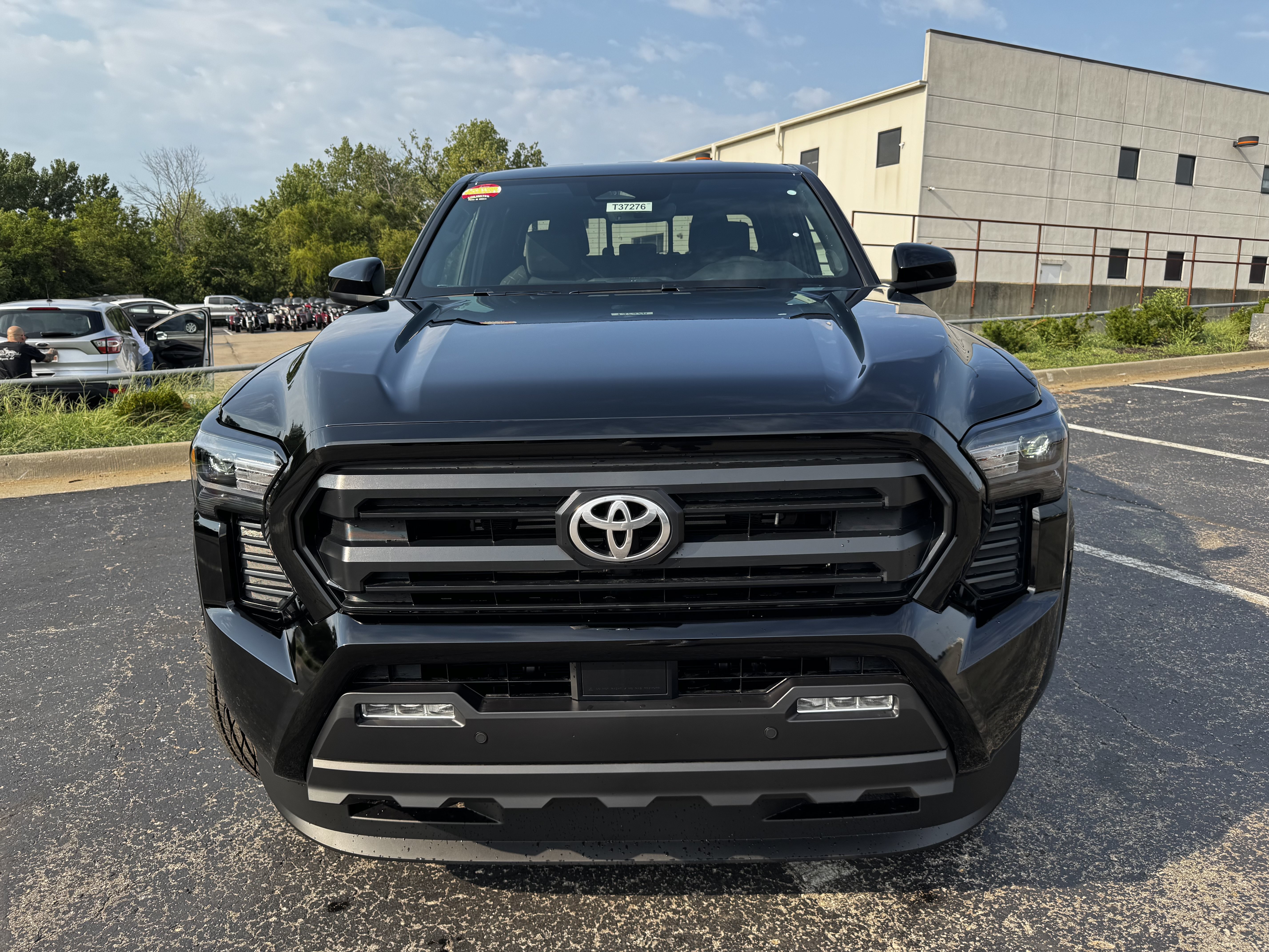 New 2026 Toyota Tacoma SR5 AWD/4WD image 4