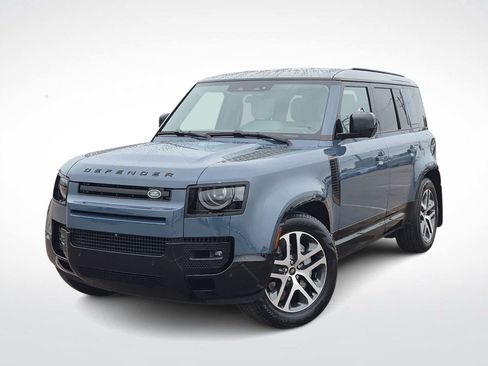 Used 2025 Land Rover Defender 110 X-Dynamic SE AWD/4WD image 1
