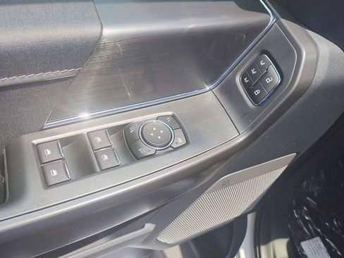 New 2025 Ford F150 Lariat w/ Equipment Group 501A Mid image 21