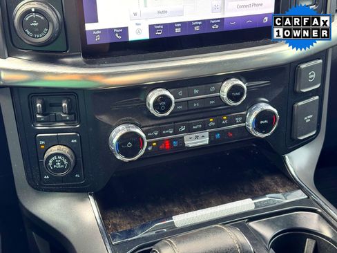 Used 2023 Ford F150 Lariat w/ Trailer Tow Package image 26