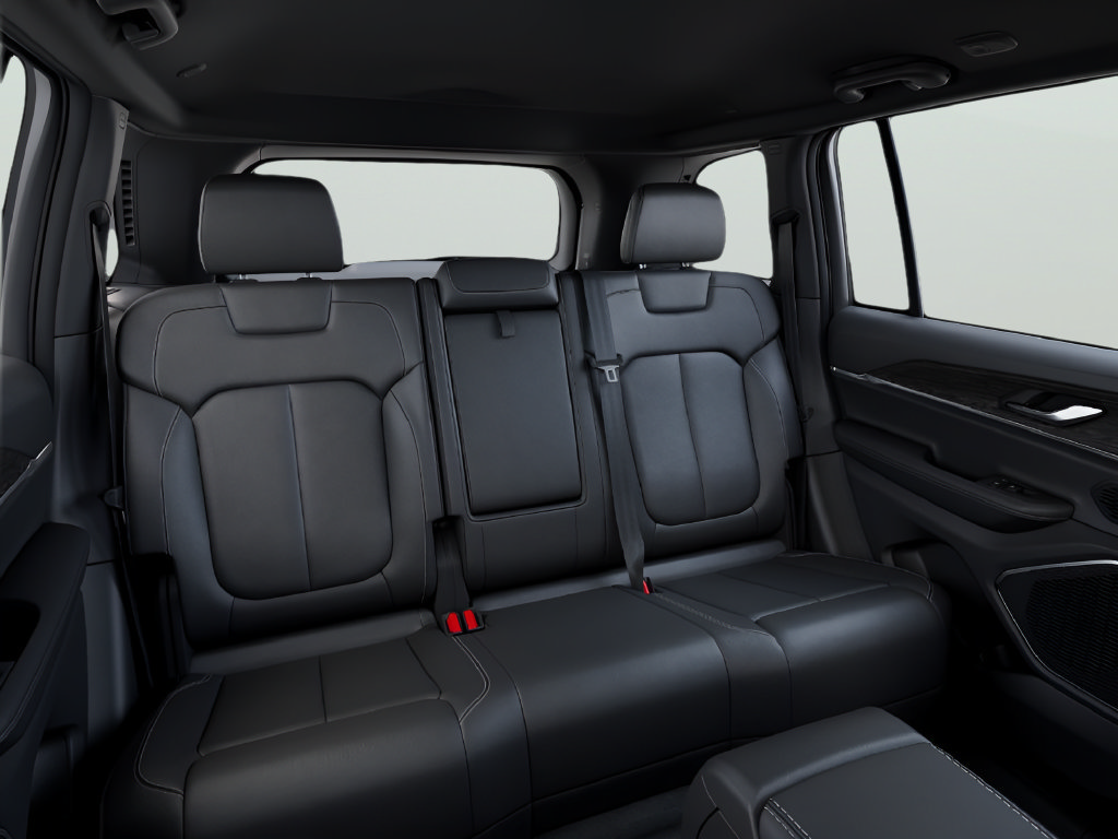 New 2026 Jeep Grand Cherokee Limited AWD/4WD image 16