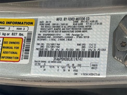 Used 2020 Ford Fusion SE image 33