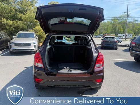 Used 2020 Chevrolet Trax LS w/ Tint and Cruise Package AWD/4WD image 22
