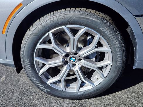 New 2026 BMW X7 xDrive40i image 7