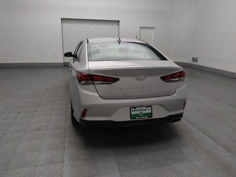 Used 2018 Hyundai Sonata Limited image 6