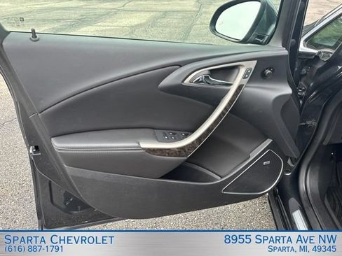 Used 2015 Buick Verano Leather w/ Experience Buick Package FWD image 11