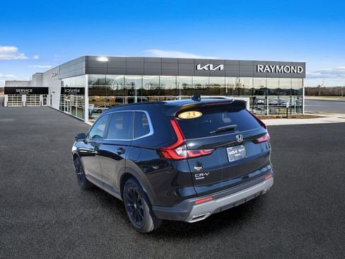 Used 2023 Honda CR-V Sport image 5