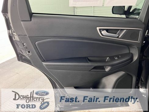 Used 2023 Ford Edge SEL image 29