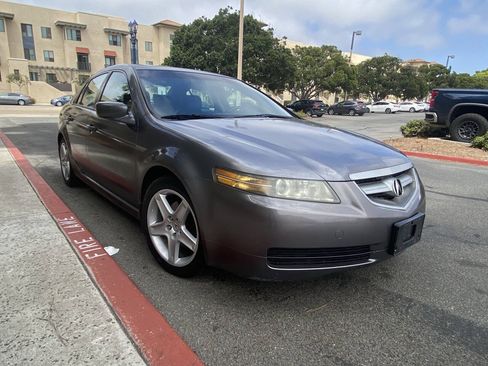 Used 2004 Acura TL FWD image 2