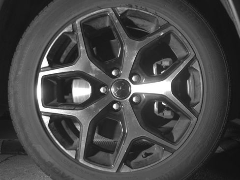 Used 2025 Jeep Compass Limited image 13