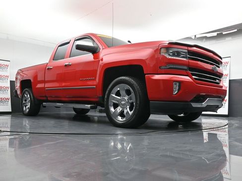 Used 2016 Chevrolet Silverado 1500 LTZ Z71 w/ LTZ Plus Package image 33