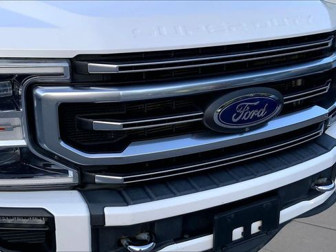 Used 2022 Ford F250 Platinum AWD/4WD image 27