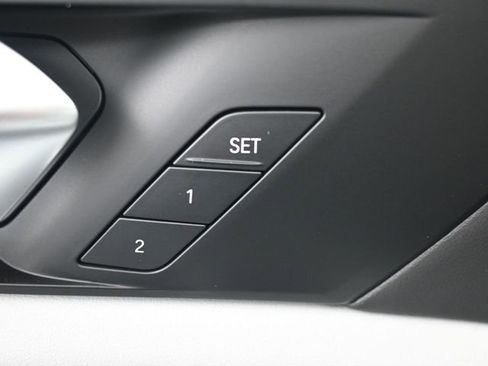 New 2026 BMW X5 xDrive40i image 21