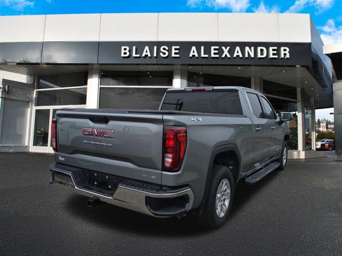 Used 2026 GMC Sierra 1500 SLE AWD/4WD image 3