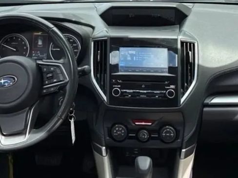 Used 2019 Subaru Forester Premium w/ All-Weather Package AWD/4WD image 11