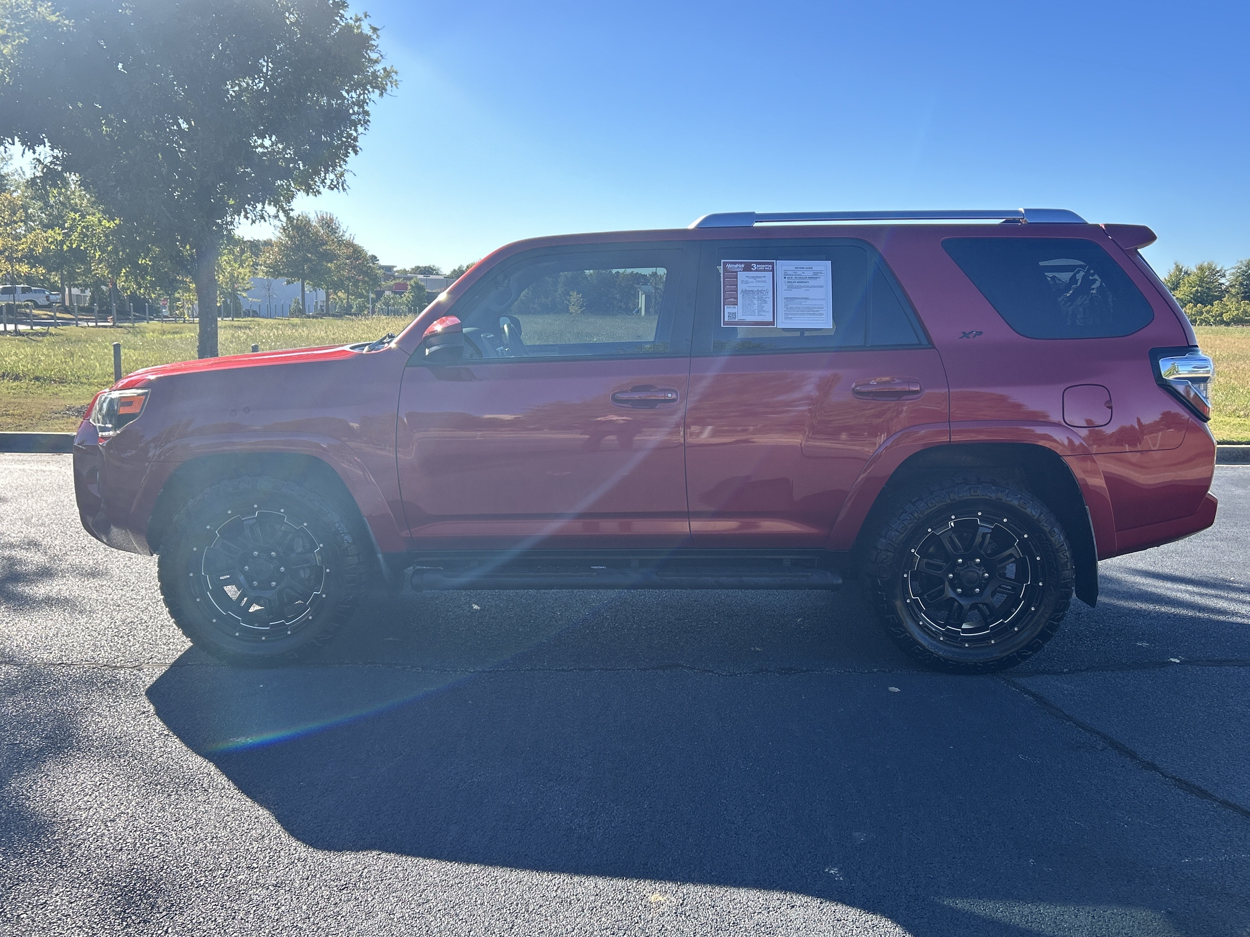Used 2018 Toyota 4Runner SR5 RWD image 6